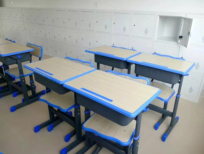 崭新的学校教室家具